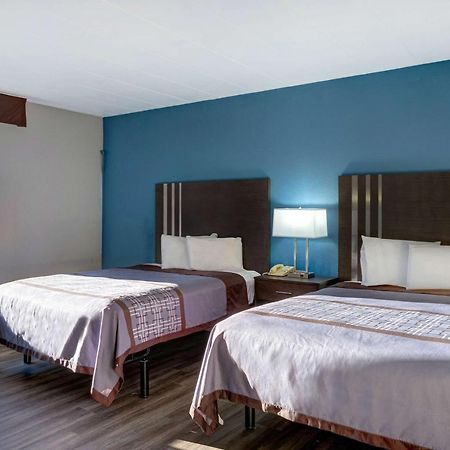 Motel 6 Burlington Ngoại thất bức ảnh
