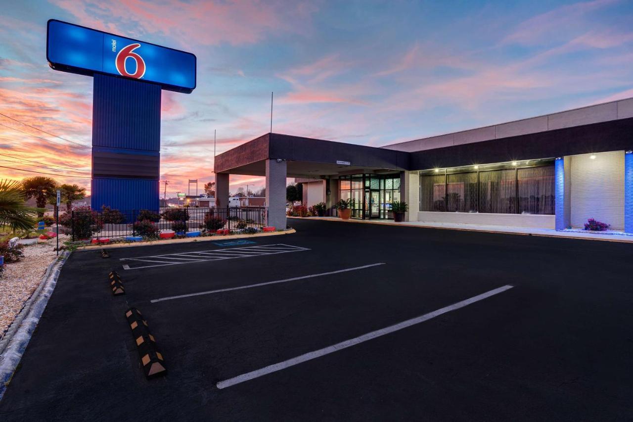 Motel 6 Burlington Ngoại thất bức ảnh