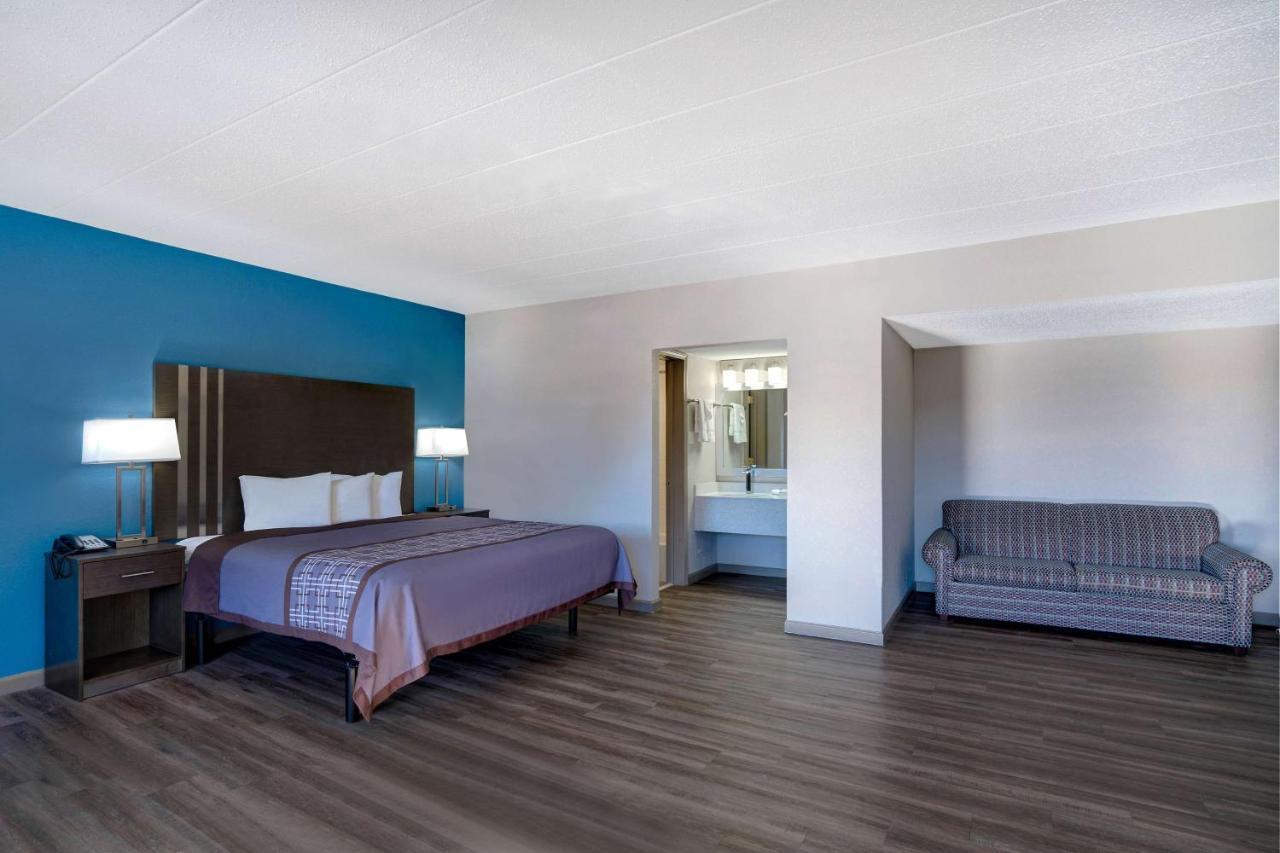 Motel 6 Burlington Ngoại thất bức ảnh