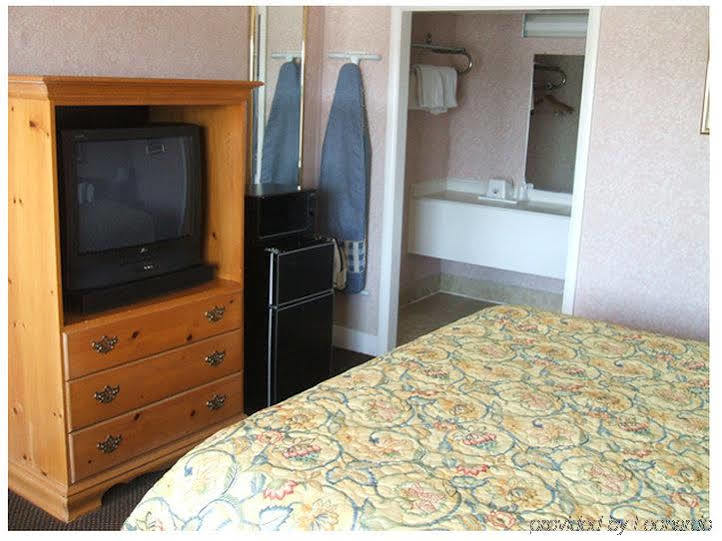 Motel 6 Burlington Ngoại thất bức ảnh