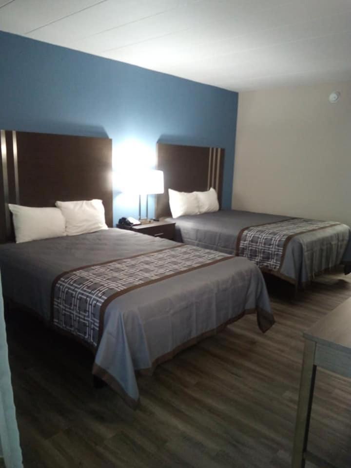 Motel 6 Burlington Ngoại thất bức ảnh